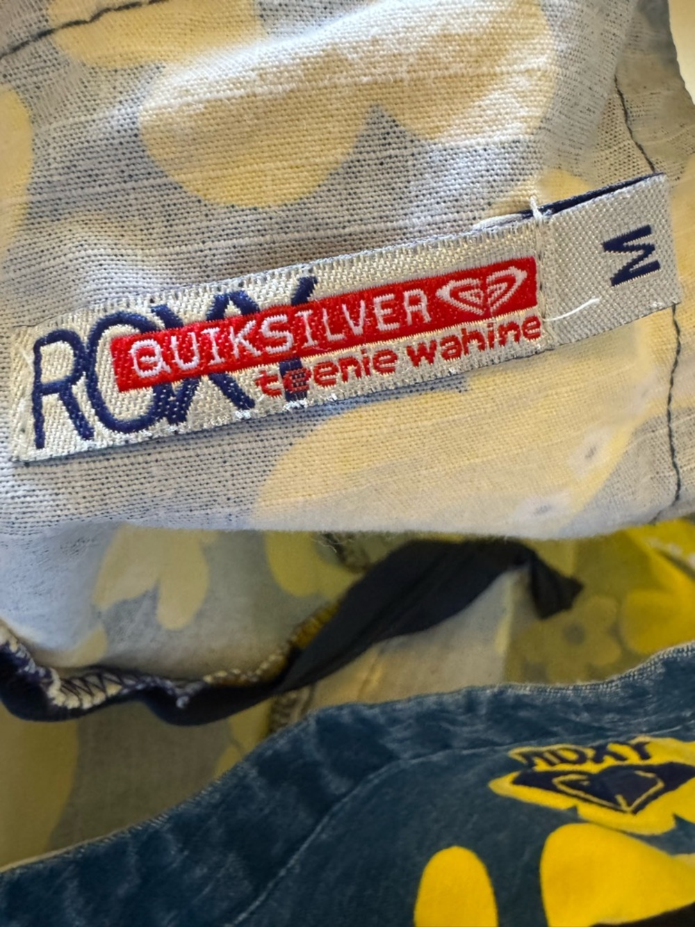 Y2K Roxy Dress - Picture 4 of 4